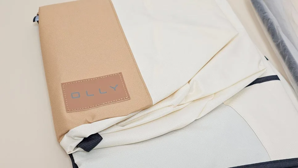Olli Laundry Bag Review 2026: Durable Backpack for Laundry Day