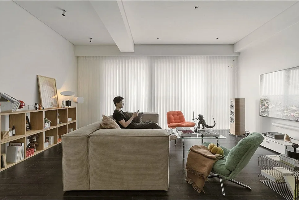 Korean Apartment Home Cafe Ideas 2026: Island Kitchen & Low Sofa Tips