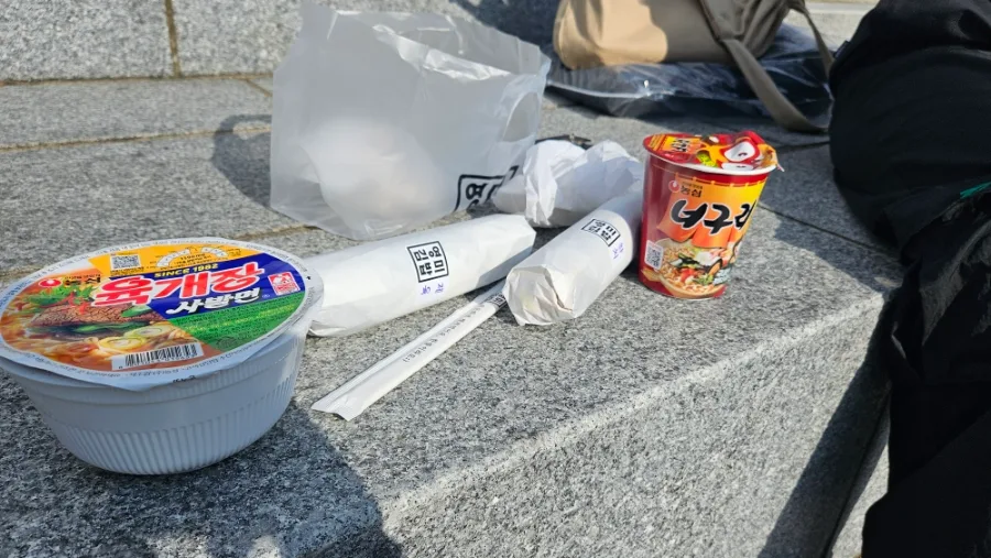 대학 시절 추억 되짚기: 복학 고민과 그리운 일상 2026