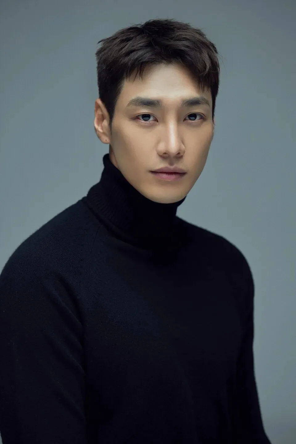 김영광 사주, MBTI, 관상 분석 2026: 피지컬 제왕의 숨겨진 매력