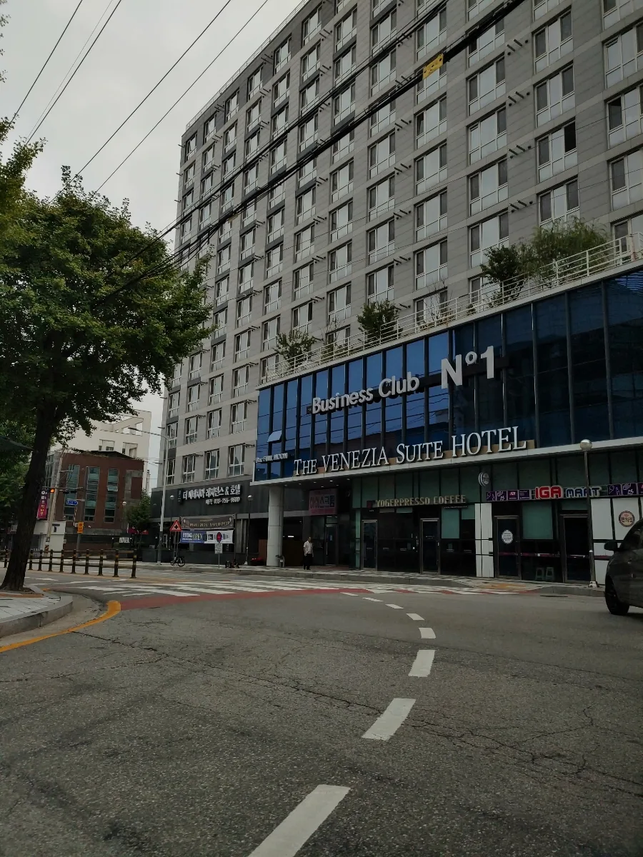 춘천 베네치아 스위트 숙박 후기 2026: 감미옥 맛집, 팔호광장 야채가게 정보
