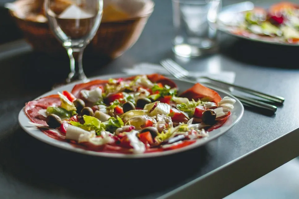 Bon Appétit Meaning & Origin: French Dining Culture 2026
