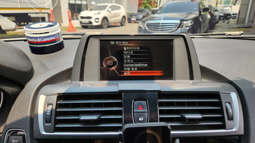 BMW 118d F20 안드로이드 올인원 장착 2026년 최신 정보