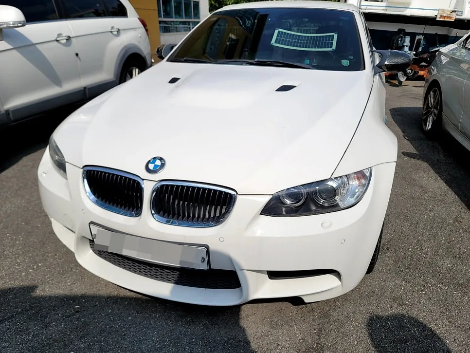 BMW M3 컨버터블 배터리 교체 2026: E바디 AGM 규격 및 셀프 교체 가이드