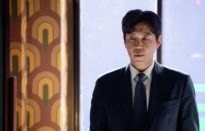 Why Did Shin Yeong-ju Trust His Father? Legal High 2026