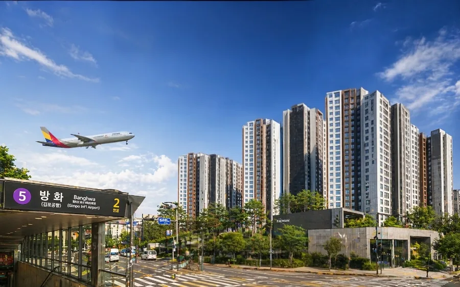 래미안엘라비네 2028년 입주, 강서구 집값 상승 견인할까?