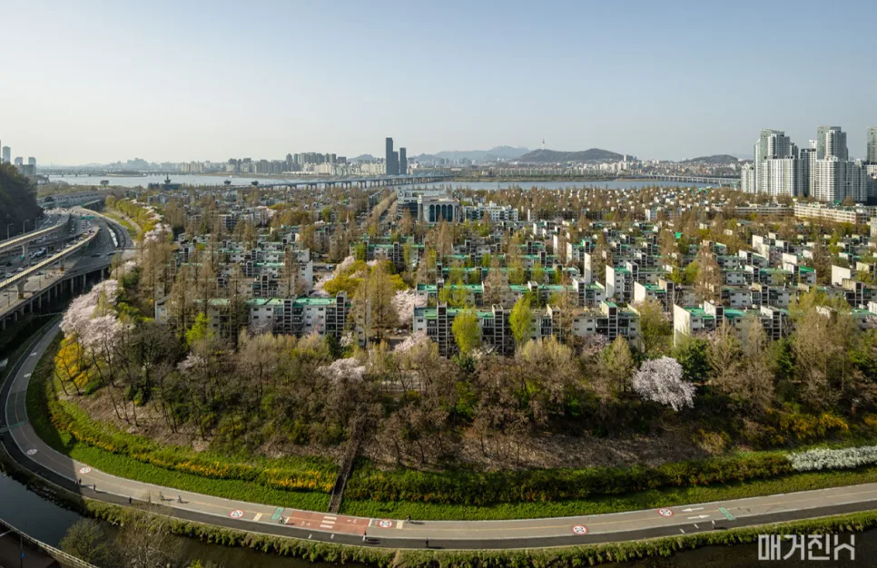 반포 디에이치 클래스트 2026년 완공 전망 및 미래 가치 분석