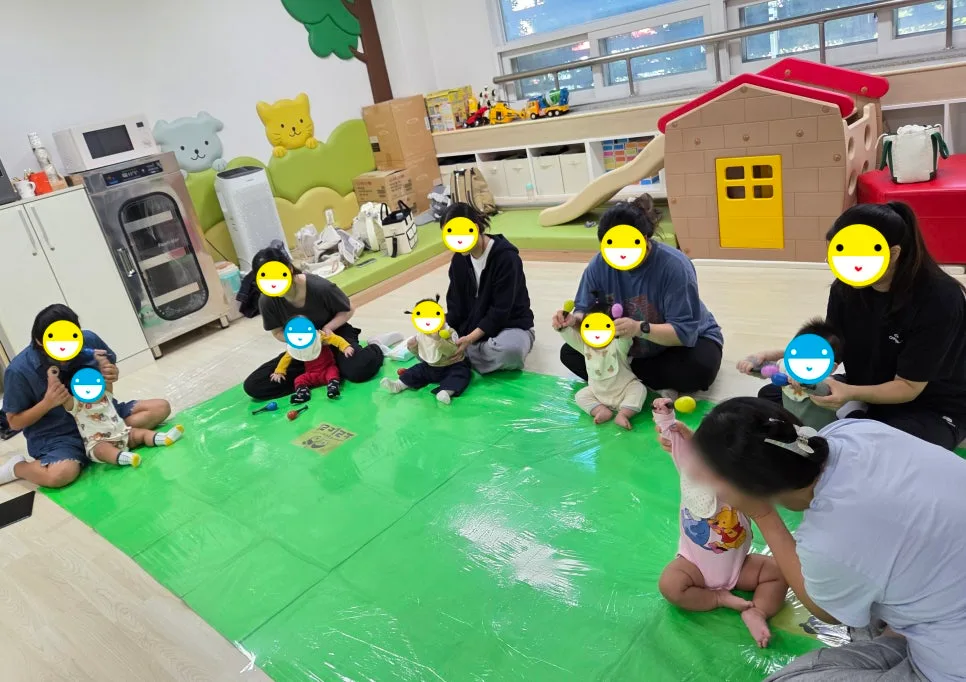 2026년 공동육아나눔터 오감놀이: 비닐 꾸러미 활용법