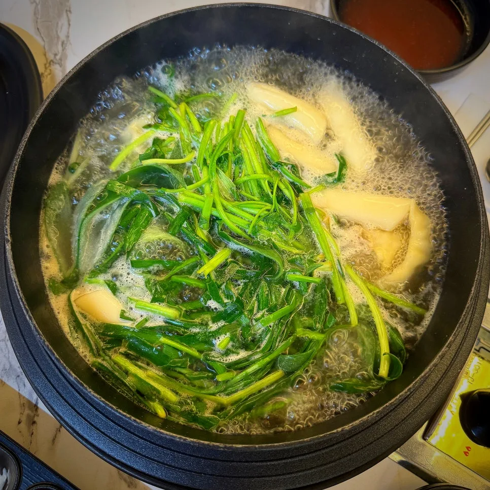 종각역 닭한마리 맛집 2026: 회식 장소 추천 및 칼국수 후기