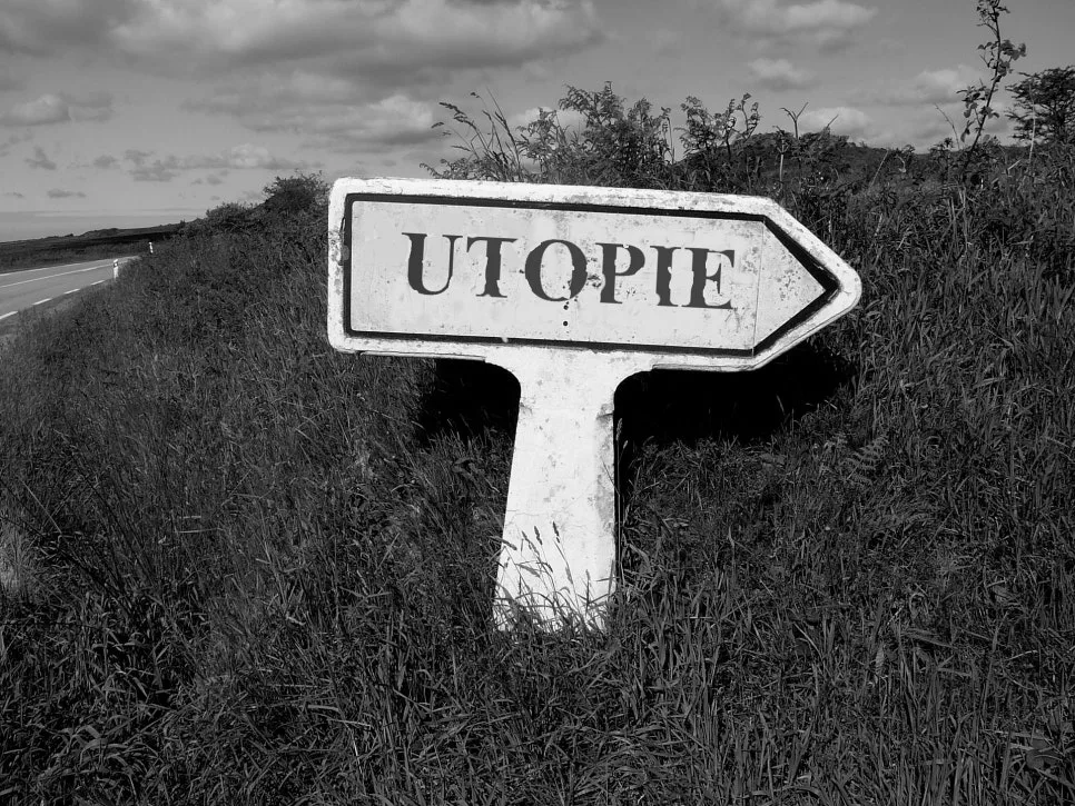 AI & Robots: Utopia or Dystopia? 2026 Future Outlook