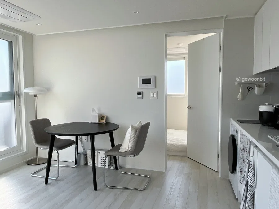 Korean Minimalism Furniture Guide 2026: 4 Key Choices