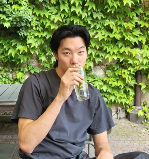 류준열 150억 빌딩 투자 2026: 7년 전 소신 발언과 진실 2