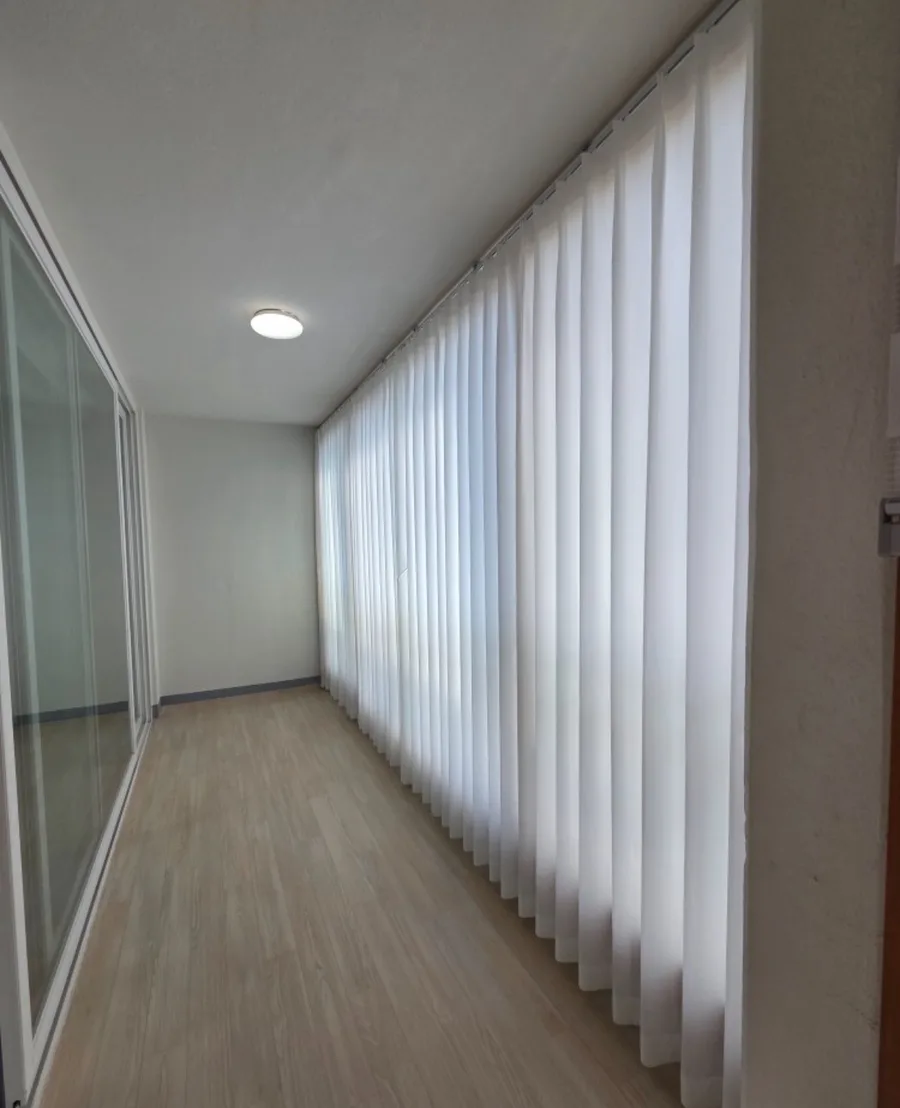 Korean Blinds vs. Curtains for Balconies 2026 Guide