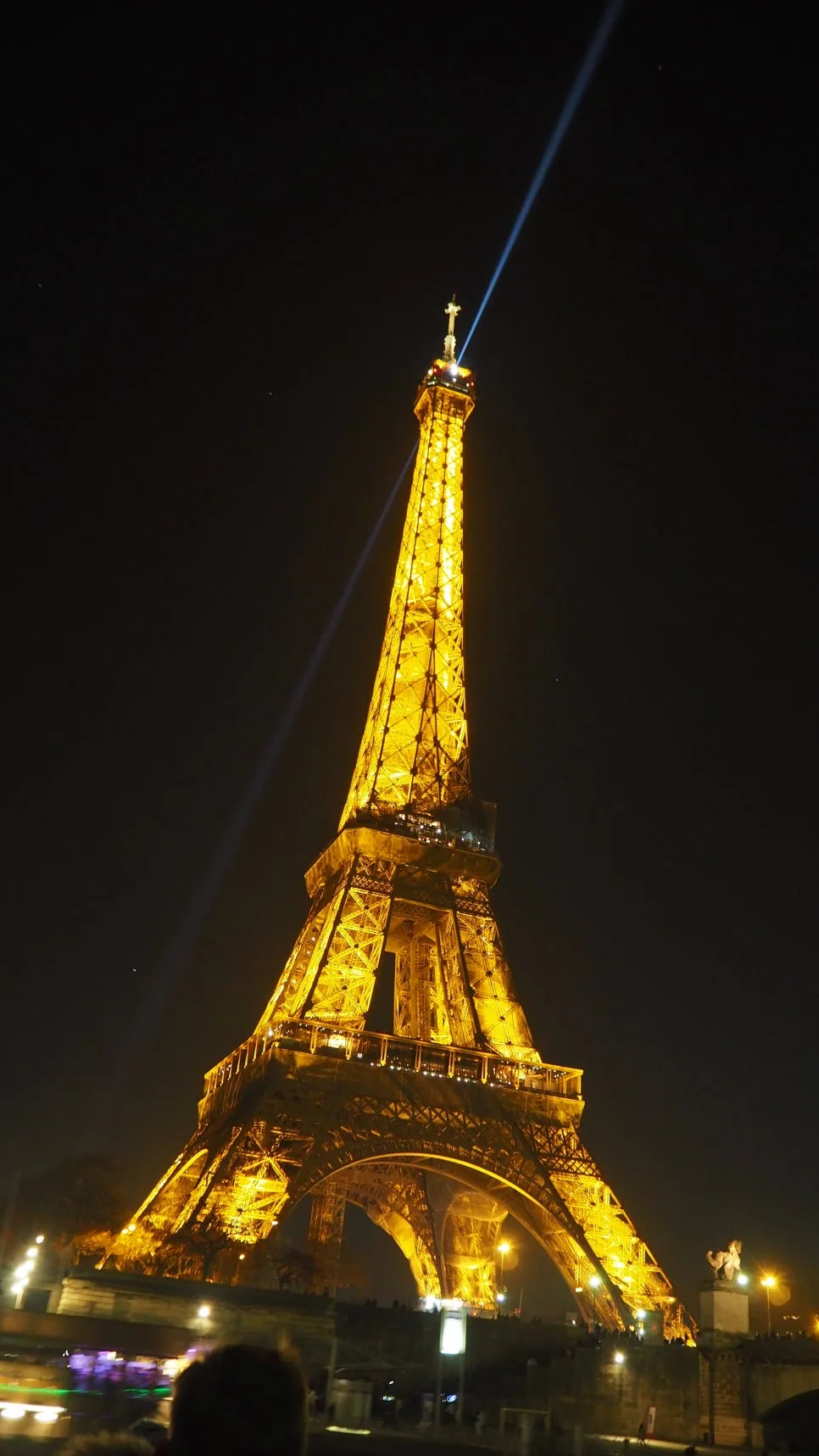 Paris in December 2026: Weather, Outfits & Essentials Guide