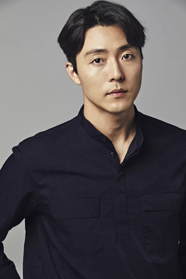 이무생 프로필: 나이, 결혼, 가족, 학력, 데뷔작 2026년 총정리