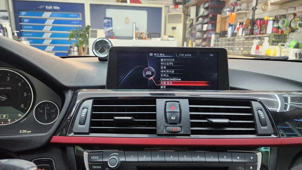 BMW 4시리즈 F33 카플레이 모니터 교체: 편리함 UP 2026