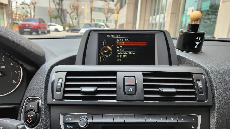BMW 118D F20 모니터 업그레이드: 카플레이/안드로이드 오토 장착 2026