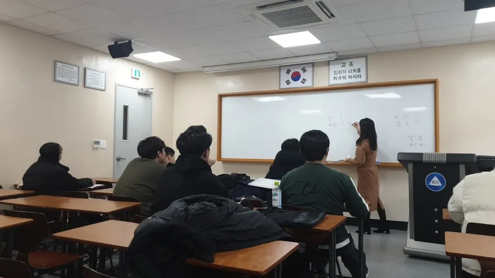 대전 외국어 출강 2026: 아벨어학원 맞춤 교육 장점 분석