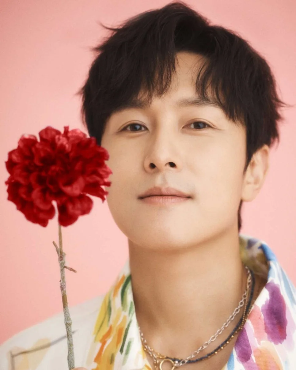 김동완 사주·MBTI·관상 분석: 흑룡의 독립심과 2026년 확장운 2026