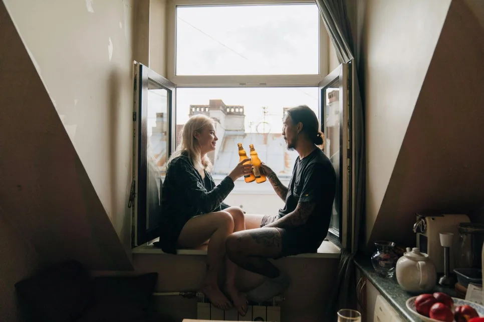 FWB Meaning: Understanding 'Friends With Benefits' in 2026