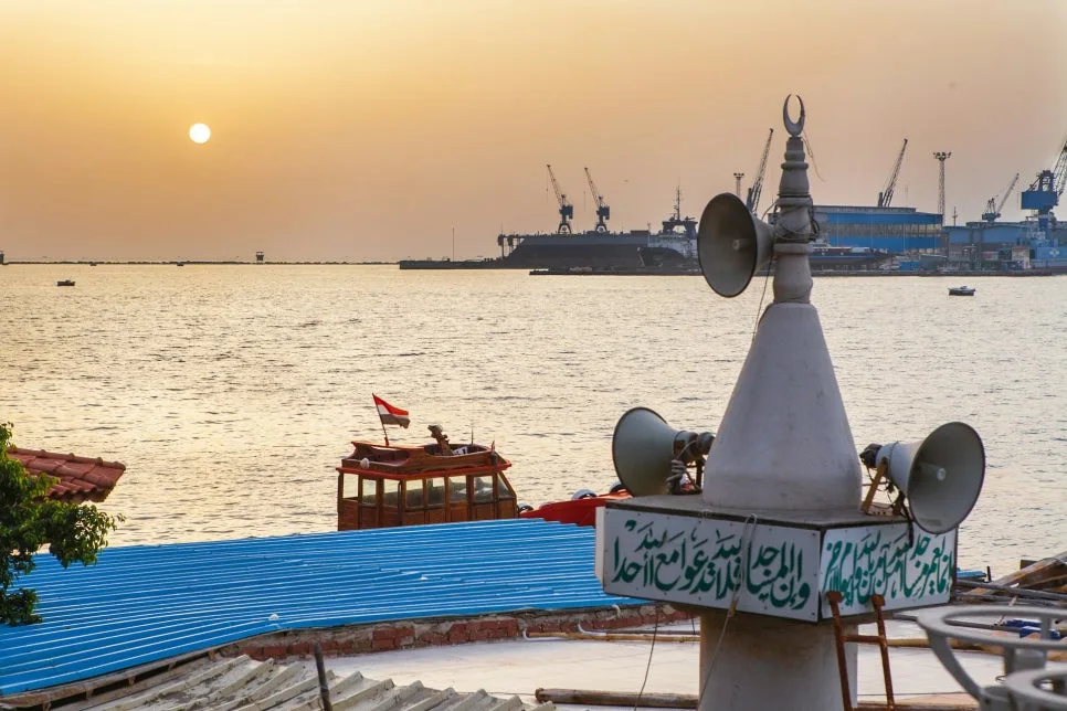 Peak America & Suez Moment 2026: Analyzing Signs of Hegemonic Decline