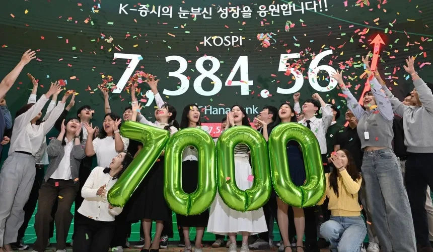 KOSPI 7000 시대, 주식 수익은 부동산으로 흐르는 이유 2026