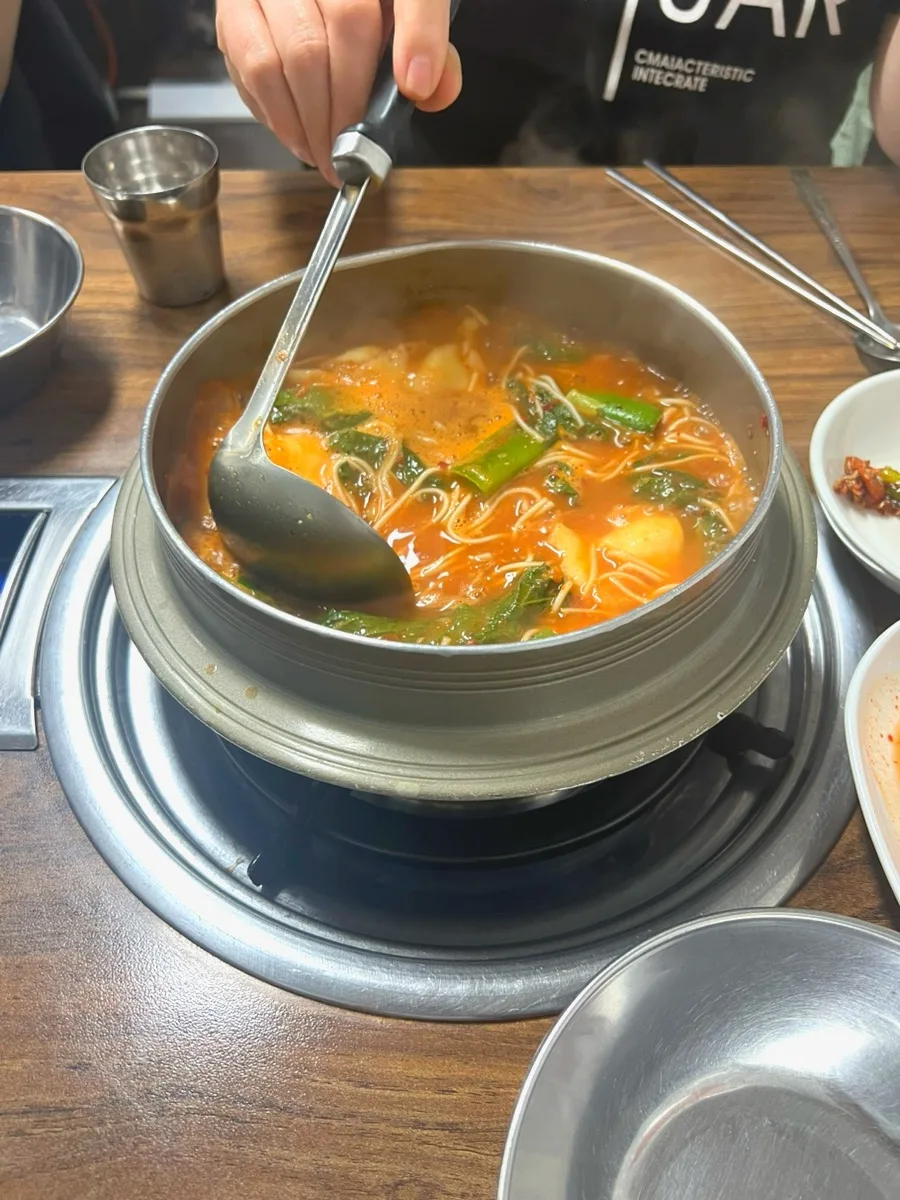 산골미꾸라지매운탕 2026년, 초딩 입맛 사로잡은 비결은?