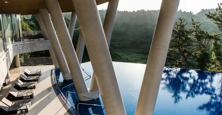 Hidden Cliff Hotel Jeju 2026: Your Guide to Korea's Top Infinity Pool