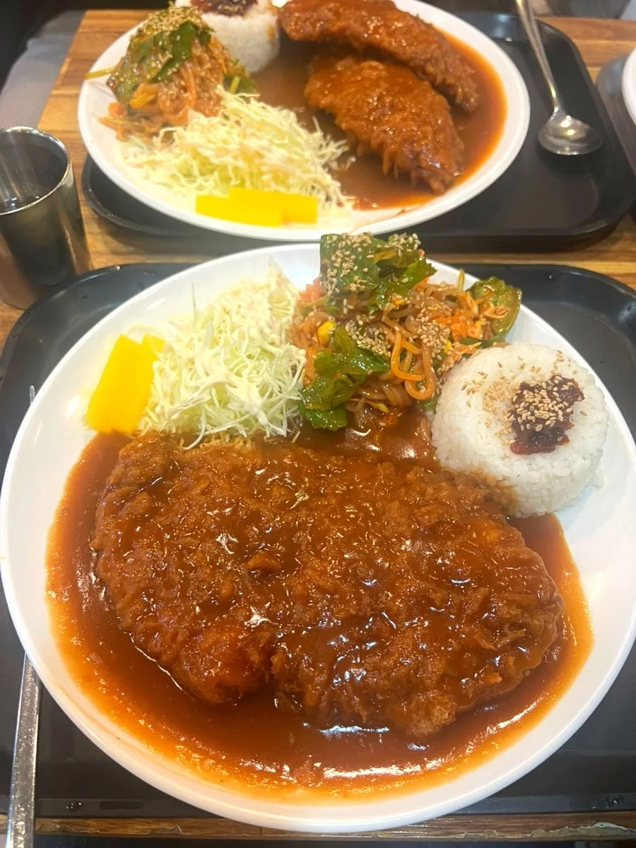 Wonju 'Achatach' Pork Cutlet 2026: Menu & Review