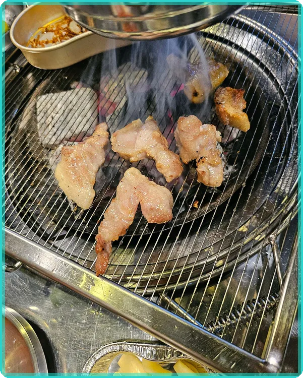홍성 맛집 2026: 식껍 홍성법원점 생고기 가성비 후기 2