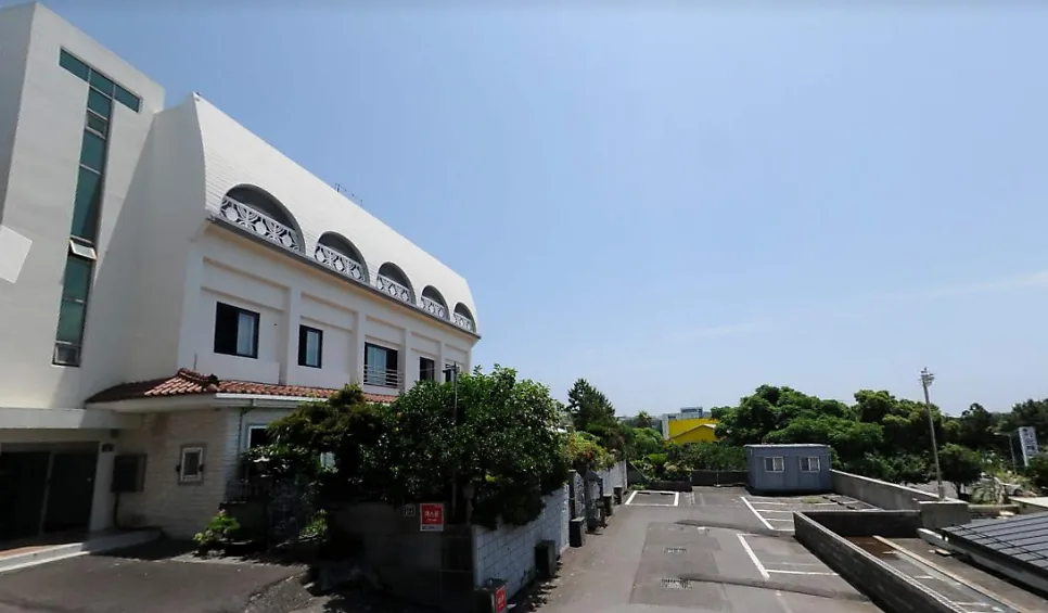 제주 중문 호텔 매매 2026: 입지·수익성 분석 및 투자 가이드
