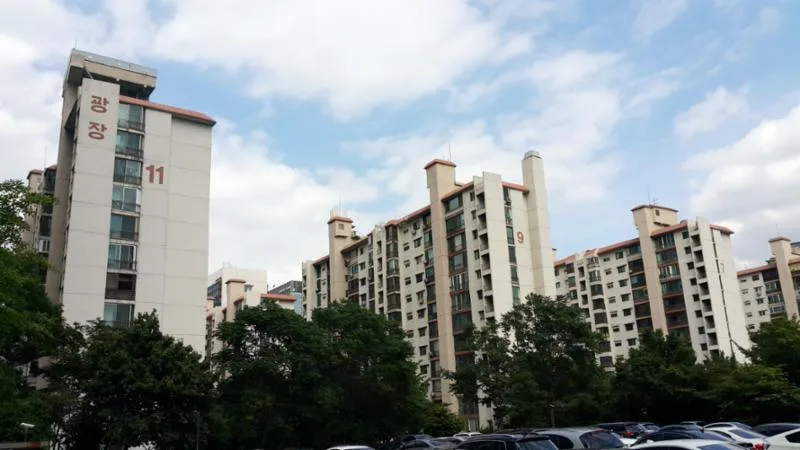 Yeouido Gwangsang Apt Redevelopment: 2026 Status & Market Analysis