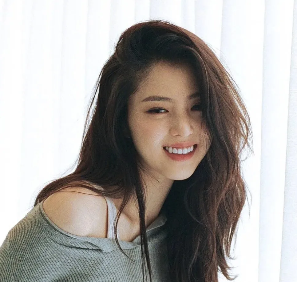 한소희 MBTI, 사주, 관상 분석 2026년 전망