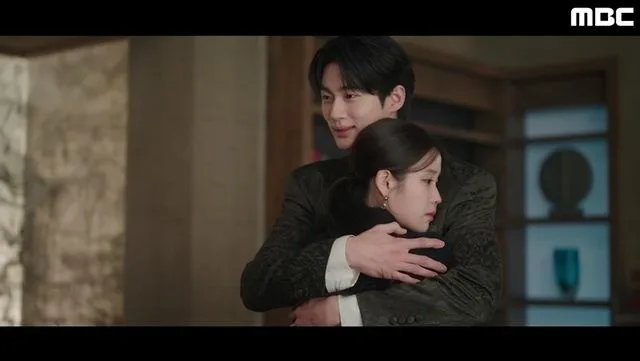 아이유·변우석 '대군부인' 9회, 이혼 선언 충격 전말 2026