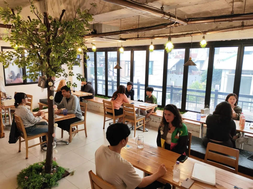 영어회화, 왜 말문이 막힐까? 부산 성인 학습자 4가지 이유 2026 3