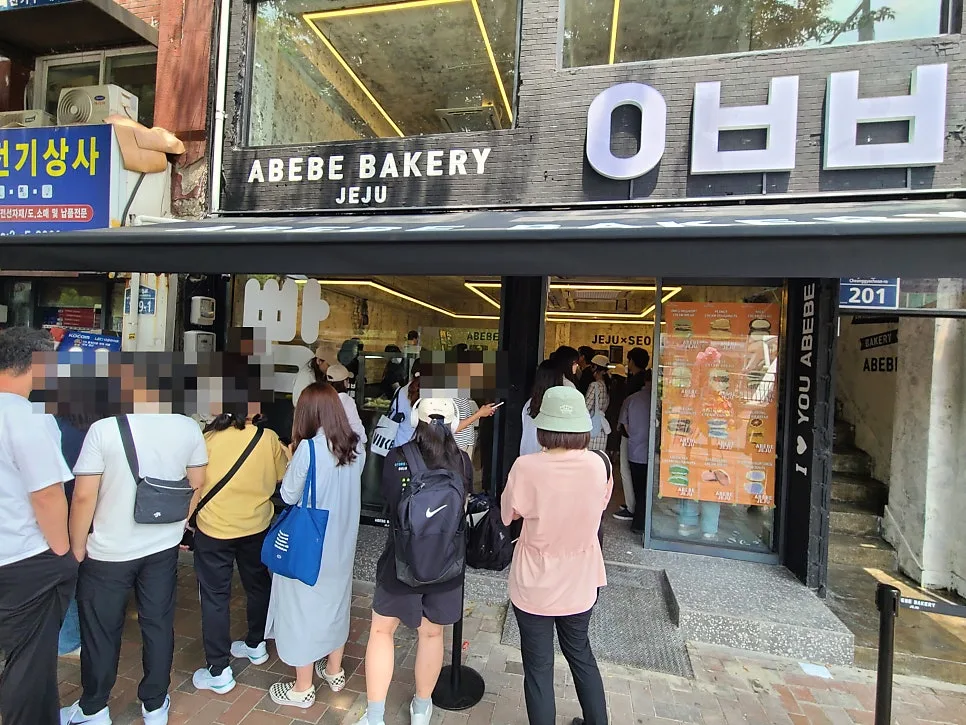 Seoul's Top 3 Markets 2026: Guide to Pungmul, Dongmyo & Gwangjang 2
