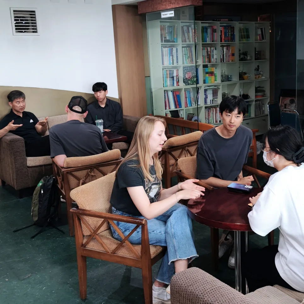 부산 영어회화 2026: 엘존 LZONE 학습 효과 2개월 만에? 2