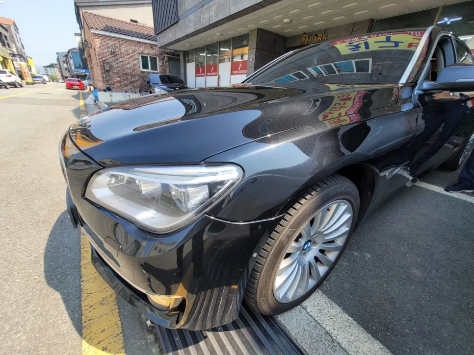 BMW 7시리즈 배터리 교체 2026: 바르타 AGM 105, 메인/보조 동시 교환 가이드
