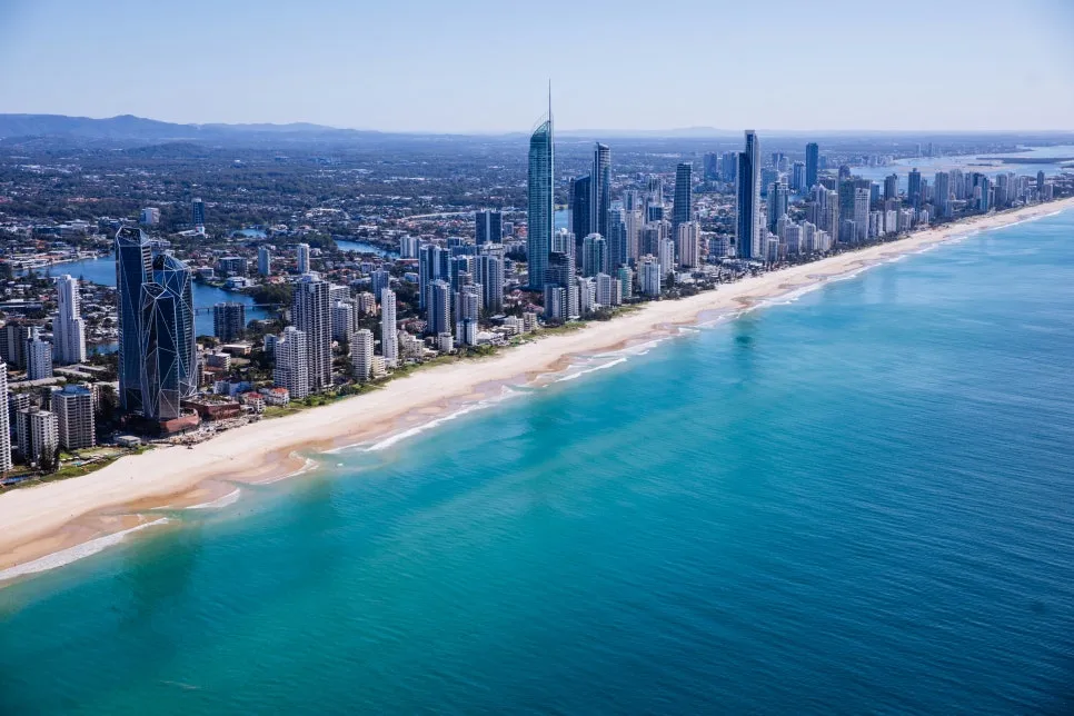 Gold Coast Accommodation 2026: Mantra Hotel Surfers Paradise Pros & Cons