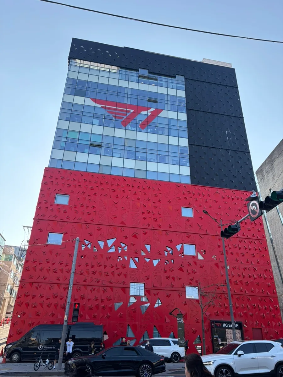 4월 한국 방문 기록 2026: 빡빡한 일정 속 힐링 찾기