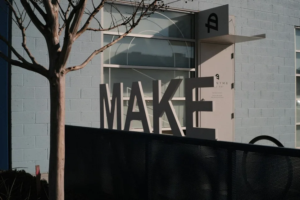 Make vs. Generate: English Verb Differences 2026