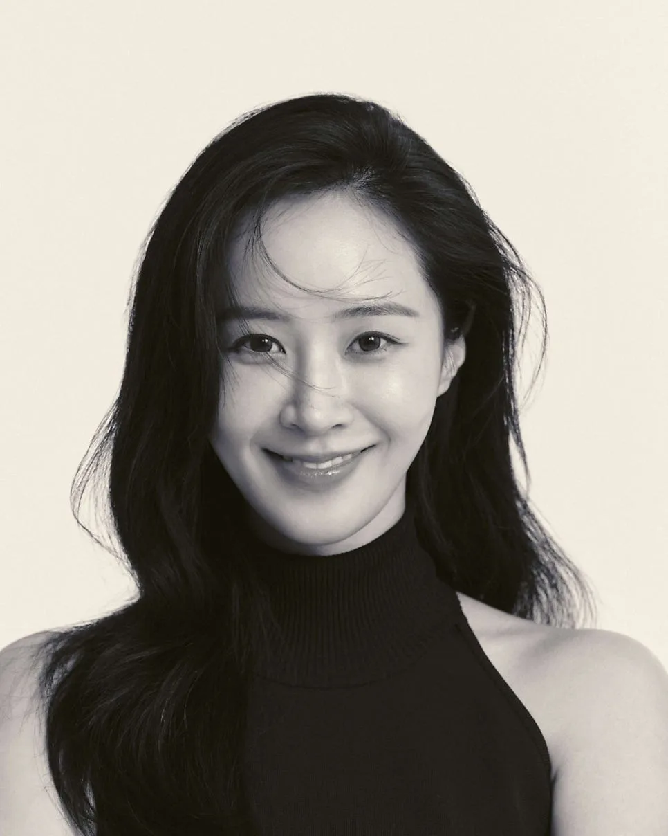 권유리 사주, 관상, MBTI 분석 2026: 팔색조 매력의 비밀