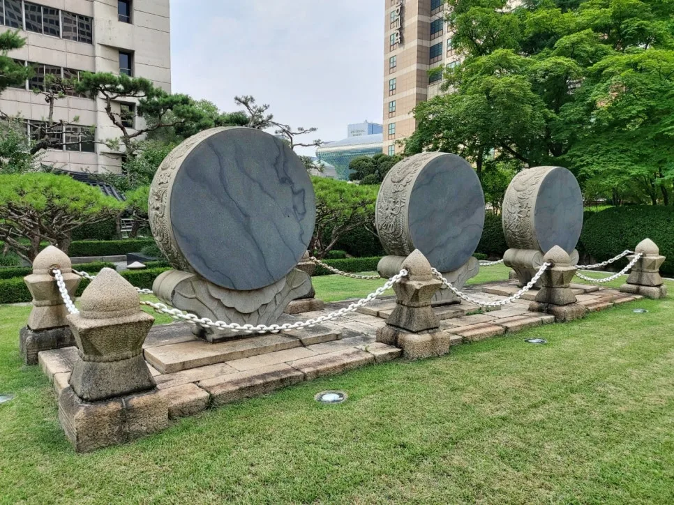 청와대 문양, 봉황 대신 쌍룡? 상징의 의미 2026년 총정리 2