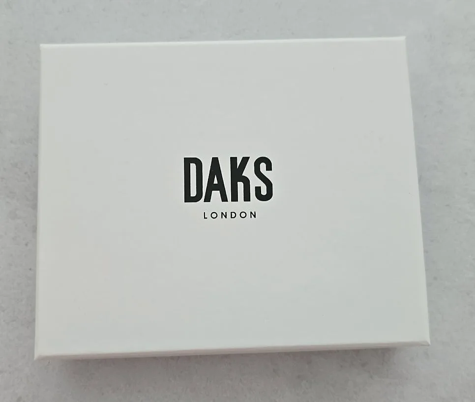 Daks Multi Zipper Holder Review 2026: Wallet & Car Key Solution 2