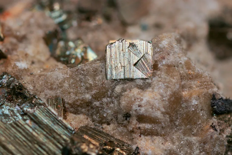 Union Materials Stock 2026: Rare Earth Alternative & EV Outlook
